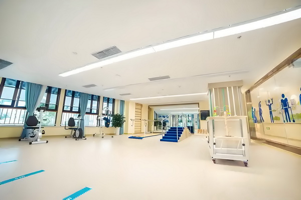 如何办理外地入深户_重绘仙侠世界《凡人修仙传》开播 仍能独立的能掌控生活力